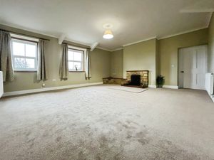 Photo 16- click for photo gallery